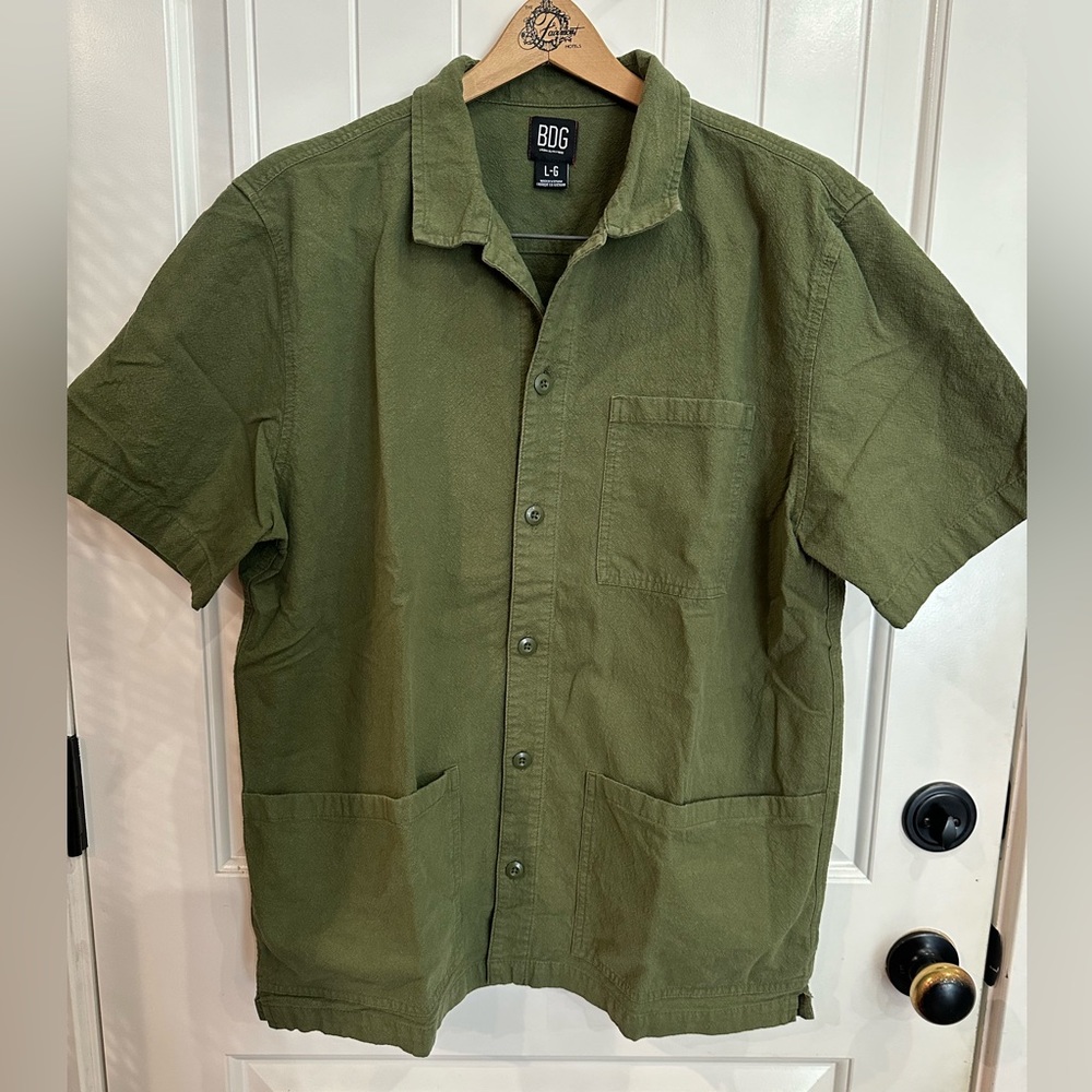 COPY - Bdg short sleeve button-down shirt - Preloved - very good condition